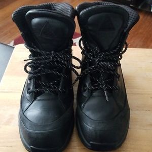 ACG NIKE GORTEX BOOT (NO BOX)
